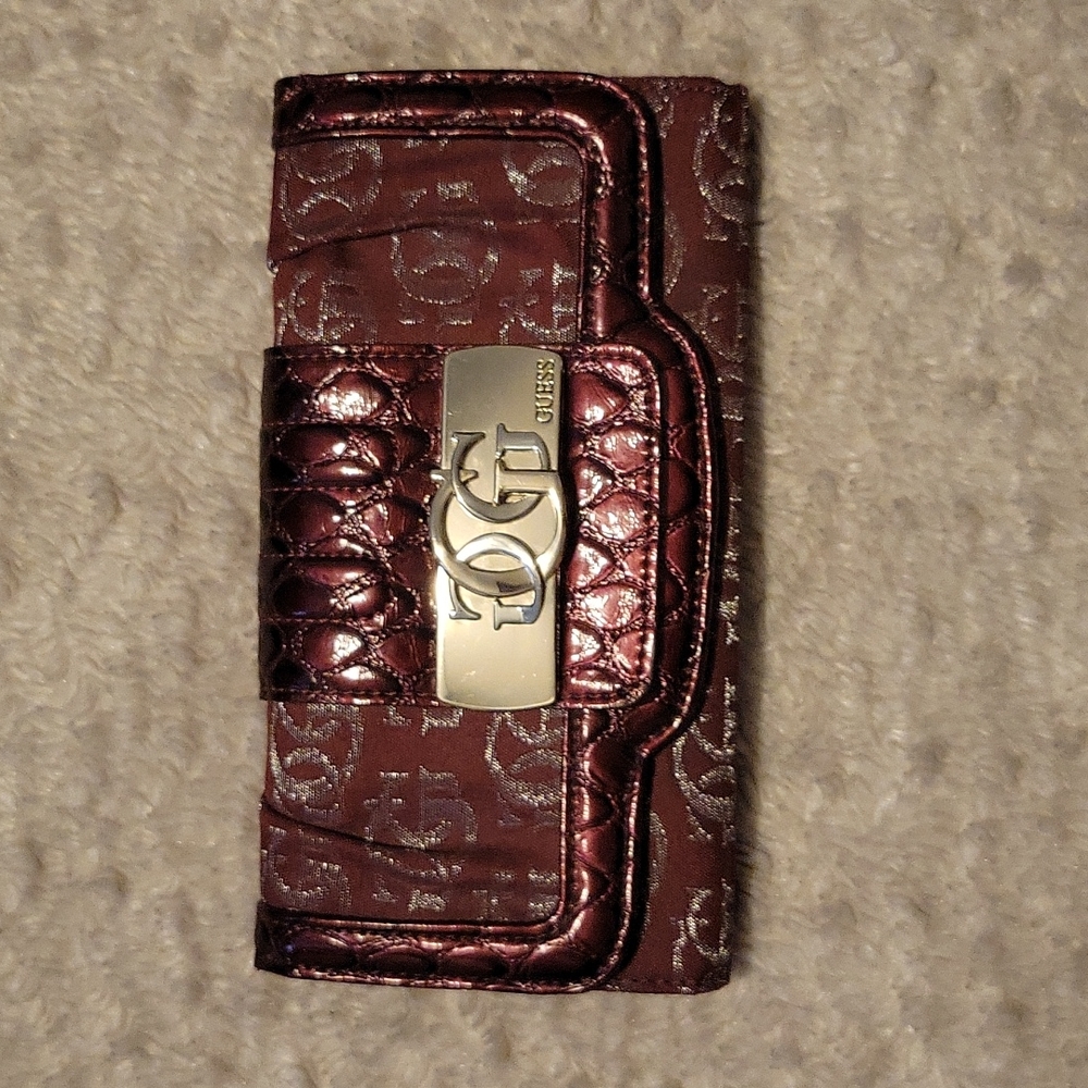 GUESS~ Wallet